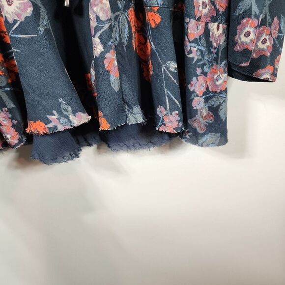 Free People Pebble Crepe So Fine Smoked Tunic Navy Top Size SP - Picture 3 of 10